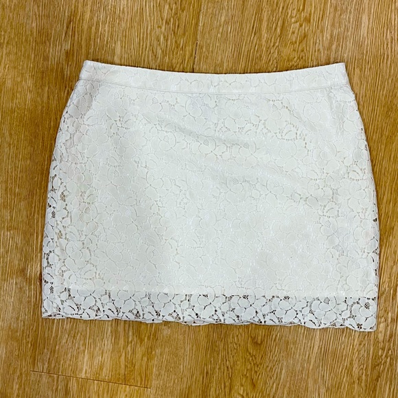 Talula Lace Skirt - Picture 1 of 2